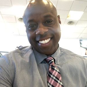 Meet your Posher, Derrick